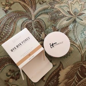 It Cosmetics Bye Bye pores